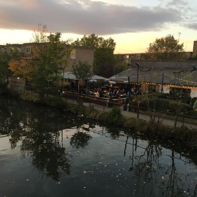 The Waterway onde comer em Londres