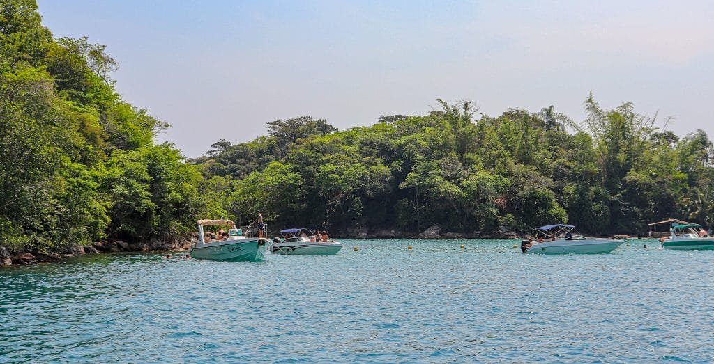 Lagoa Azul - Angra dos Reis - Foto: Fernando Cravos - Casal Giramundo