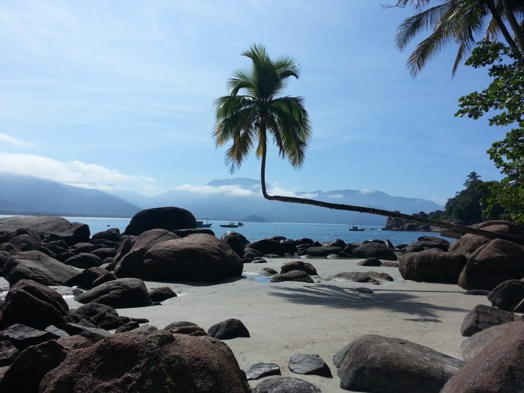 Praia do Aventureiro - Ilha Grande - Angra dos Reis