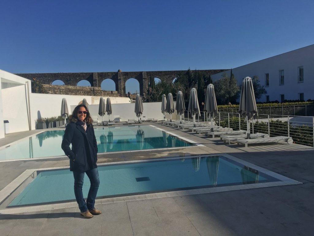 Piscina do hotel em Évora no Alentejo 
