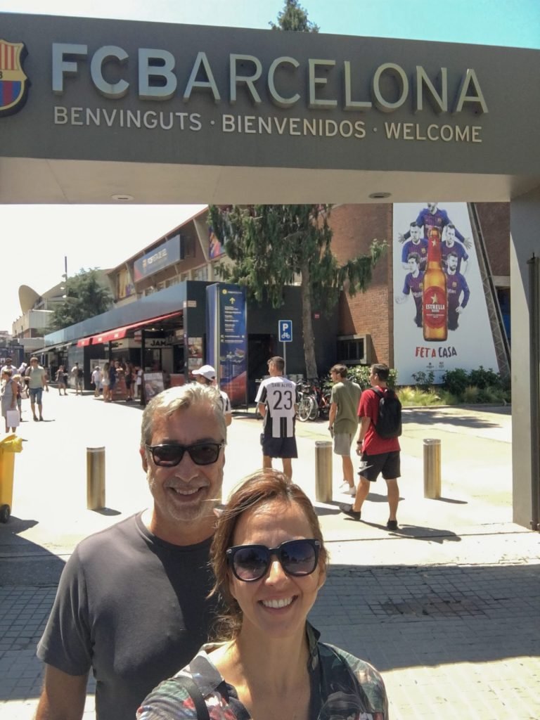 Camp-Nou-Entrada-Casal-Giramundo