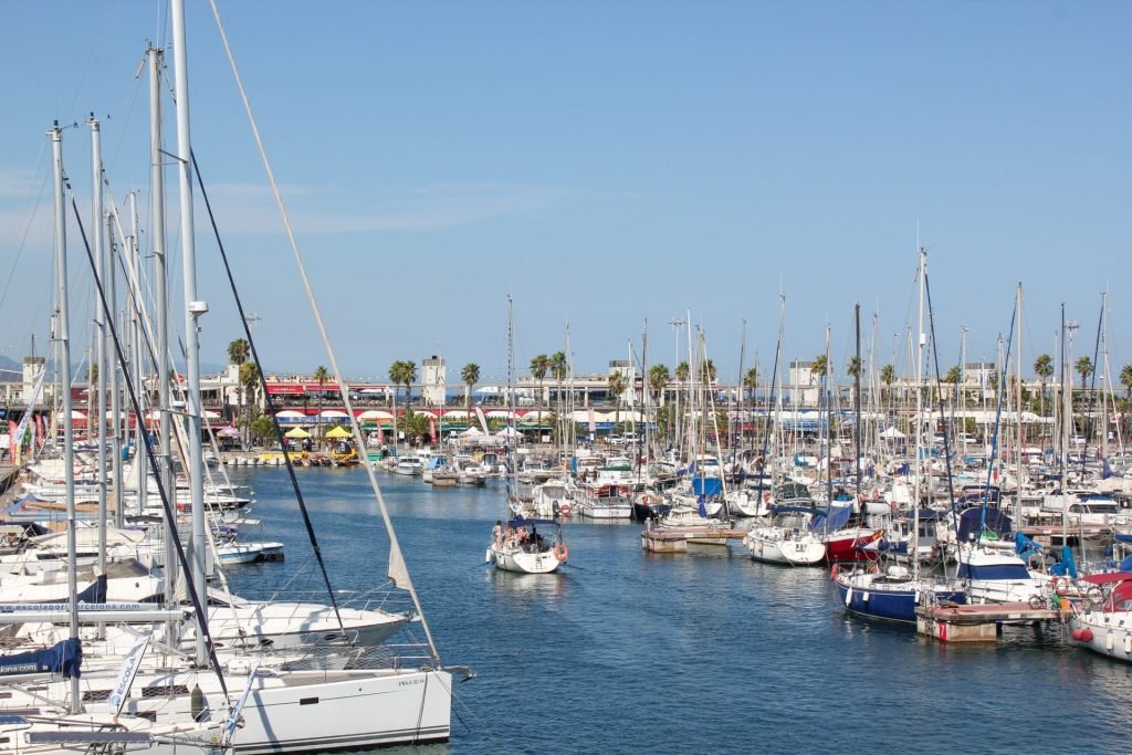 Port-Olimpic-Barceloneta-Barcelona-5-Casal-Giramundo.