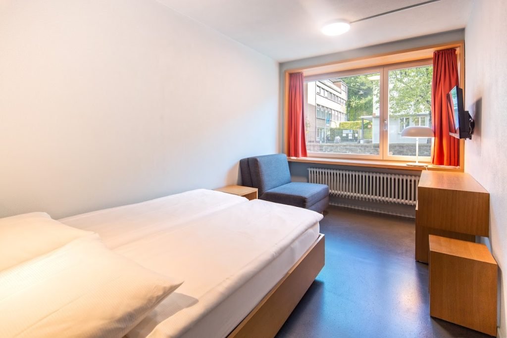 Hotel-Marta-Zurich-quarto