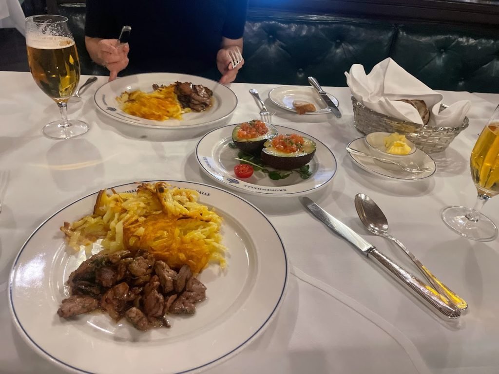 Restaurante Kronenhalle - Zurich 4